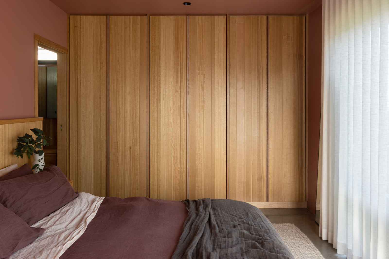 Close Your Eyes - Image 12