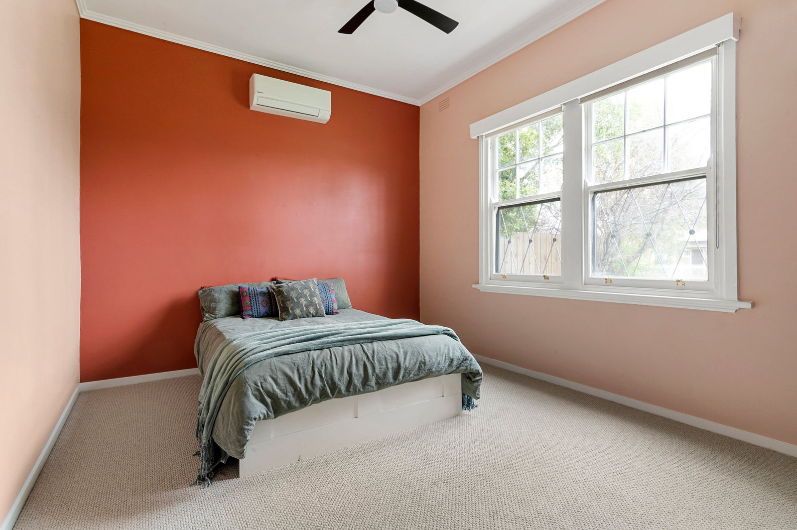 Close Your Eyes - Image 11